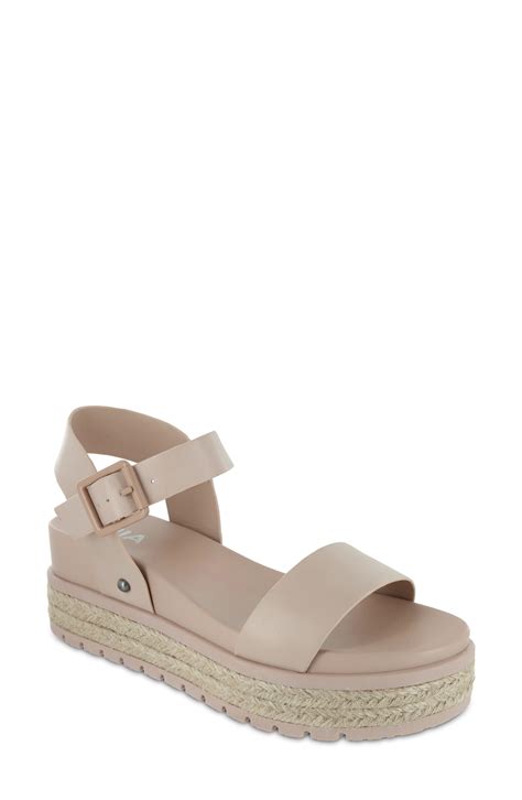 mia kiera|MIA Shoes Kiera Womens Platform Sandals, Espadrille Raffia Sole